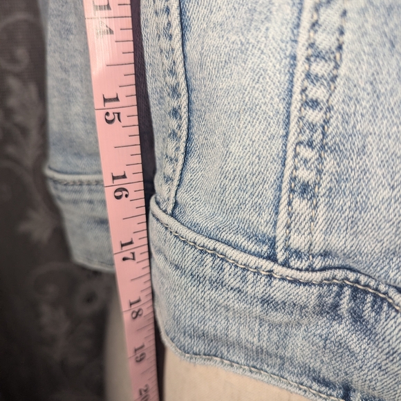 Torrid Light Denim Vest 2x/18-20 - Picture 10 of 16
